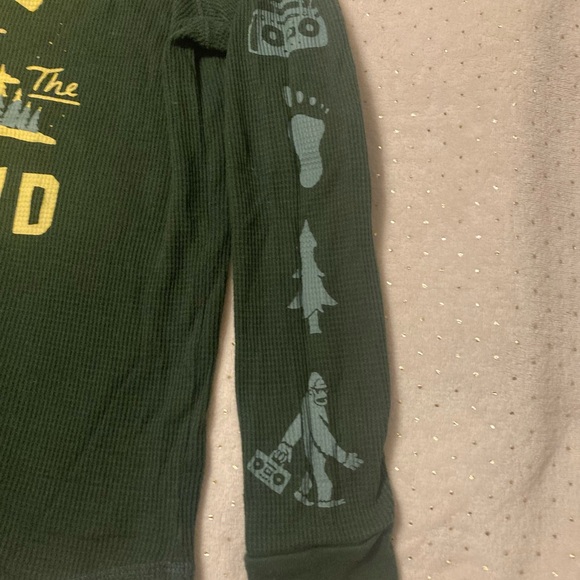 Old Navy Dark Green Teethermal yeti shirt 14-16 xl - Picture 3 of 6